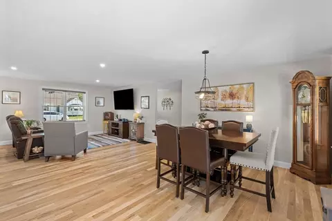 17 Brodeur Ave, Webster, MA 01570 photo 11