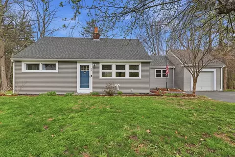 39 Shady Lane Ave, Northborough, MA 01532