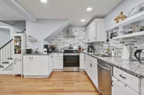 Kitchen - 29 Bennett Ln, Lancaster, MA 01523 photo 1 of 2