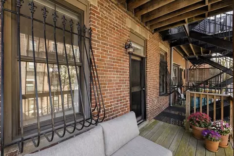 Exterior - 30 E Springfield St #2, Boston, MA 02118 photo 2 of 4