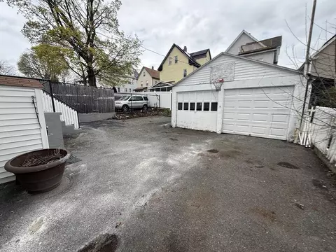 Exterior - 159 Jefferson Ave, Everett, MA 02149 photo 9 of 11