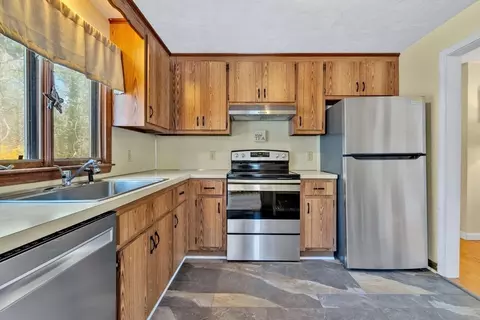 5 Maple Ln, Brewster, MA 02631 photo 9