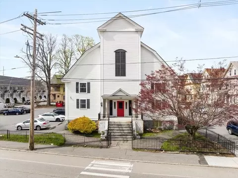Exterior - 100 Rogers St #1, Lowell, MA 01852 photo 3 of 8