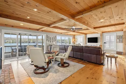 22 Pattison Rd, Webster, MA 01570 photo 6