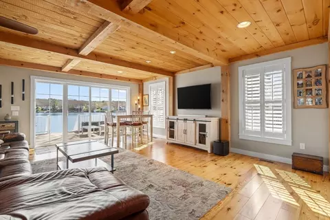 22 Pattison Rd, Webster, MA 01570 photo 5