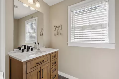 22 Pattison Rd, Webster, MA 01570 photo 13