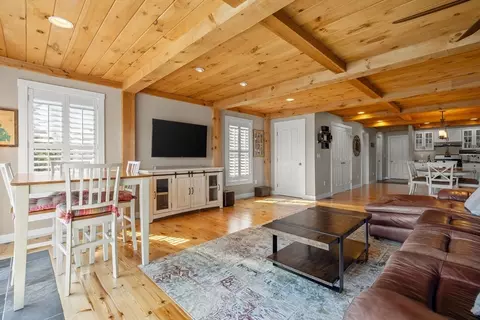 22 Pattison Rd, Webster, MA 01570 photo 9