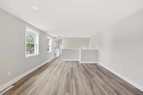63 Charles St, Three Rivers, MA 01080 photo 11