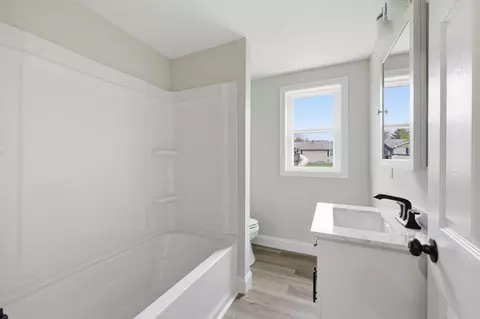 63 Charles St, Three Rivers, MA 01080 photo 12