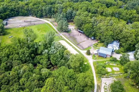 225 Lowell St, Carlisle, MA 01741