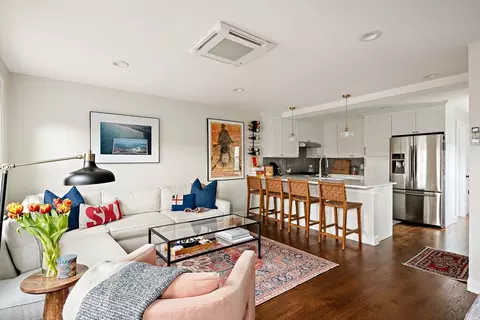4 Crystal Pl #2, Charlestown, MA 02129