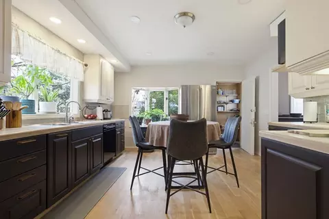 4 Hamill Rd, Worcester, MA 01602 photo 14