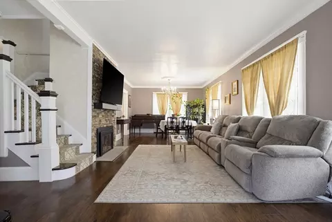 4 Hamill Rd, Worcester, MA 01602 photo 4