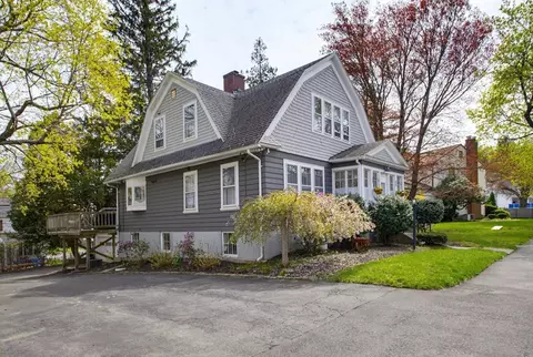 4 Hamill Rd, Worcester, MA 01602 photo 2