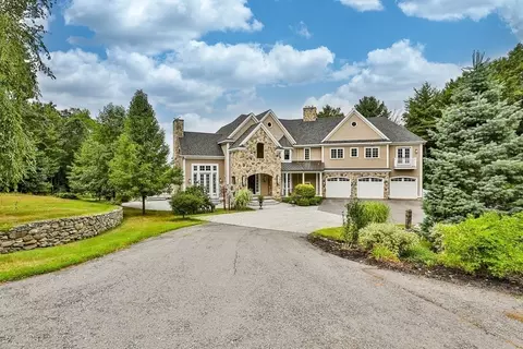 68 Prospect Hill Rd, Harvard, MA 01451