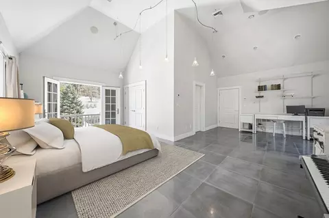 Bedroom - 68 Prospect Hill Rd, Harvard, MA 01451 photo 2 of 3