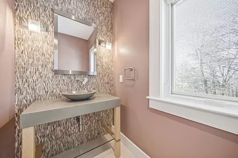 Bath - 68 Prospect Hill Rd, Harvard, MA 01451 photo 1 of 6