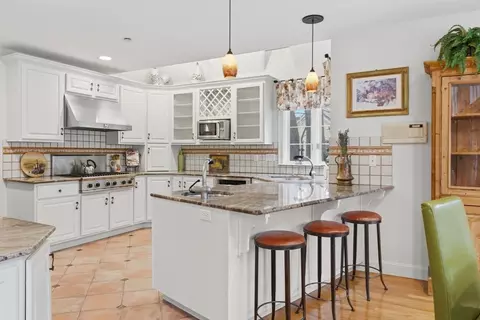Kitchen - 20 Marshall Path, Acton, MA 01720 photo 1 of 2