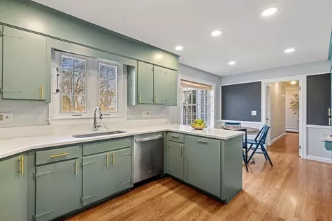 5 Raleigh Rd, Dover, MA 02030 photo 14