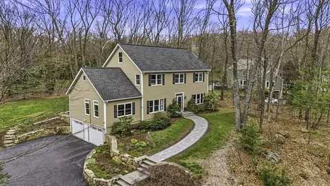 10 Joseph Rd, Hopkinton, MA 01748