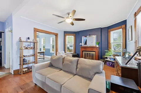 41 Euclid Ave, Springfield, MA 01108 photo 9