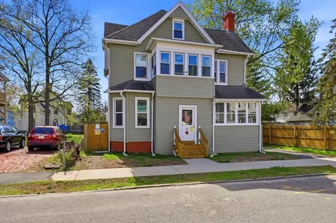 41 Euclid Ave, Springfield, MA 01108 photo 2