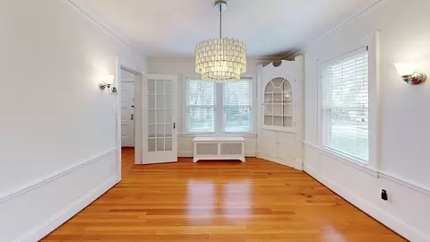 Dining - 22 Longfellow Rd, Worcester, MA 01602 photo 2 of 3
