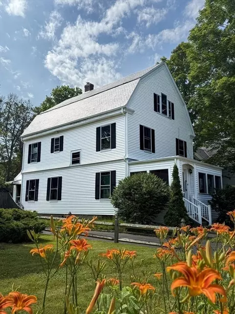 20 Alexander St, Framingham, MA 01702