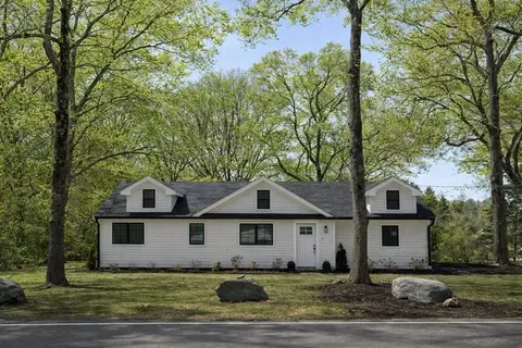 355 Maynard Rd, Sudbury, MA 01776