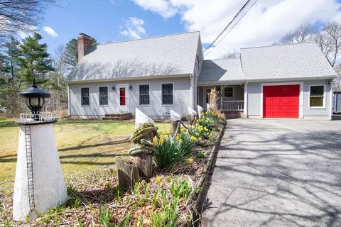10 Bowman Rd, Mattapoisett, MA 02739