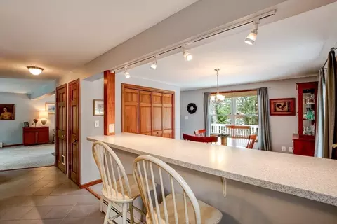 40 Noel Dr, Ashburnham, MA 01430 photo 9
