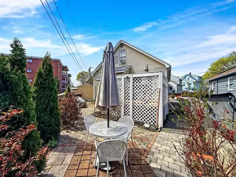 Exterior - 14 Oak Ter, Everett, MA 02149 photo 7 of 11