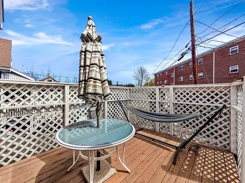 Exterior - 14 Oak Ter, Everett, MA 02149 photo 10 of 11