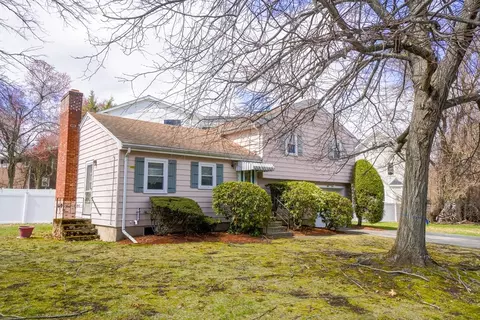 53 Yale Rd, Needham, MA 02494 photo 3
