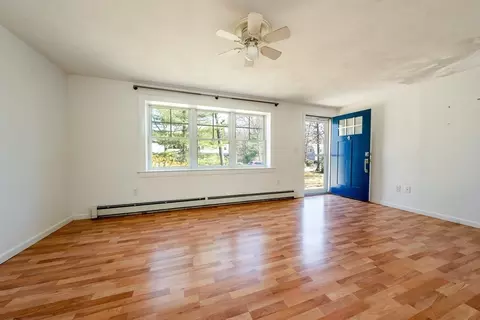 67 Crawford Rd, Cotuit, MA 02635 photo 2