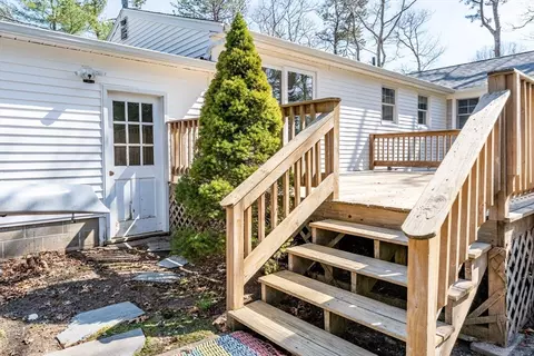 67 Crawford Rd, Cotuit, MA 02635 photo 18