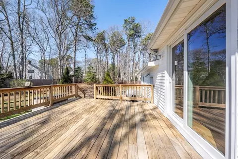 67 Crawford Rd, Cotuit, MA 02635 photo 17