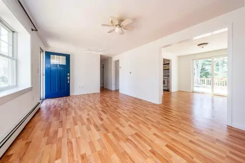 67 Crawford Rd, Cotuit, MA 02635 photo 4