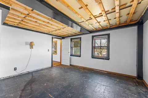 Bedroom - 90 Water St, Danvers, MA 01923 photo 3 of 4