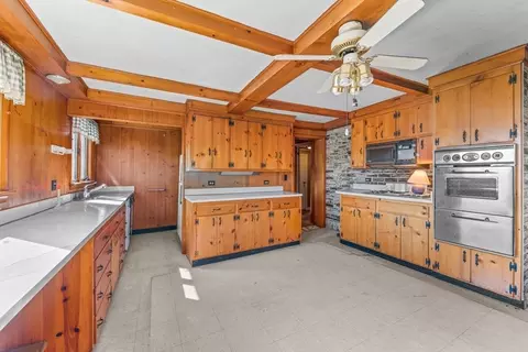 Kitchen - 90 Water St, Danvers, MA 01923 photo 4 of 5