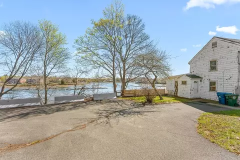 Exterior - 90 Water St, Danvers, MA 01923 photo 3 of 5