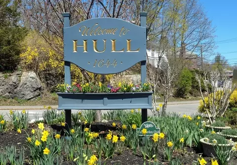9 Park Ave #708, Hull, MA 02045