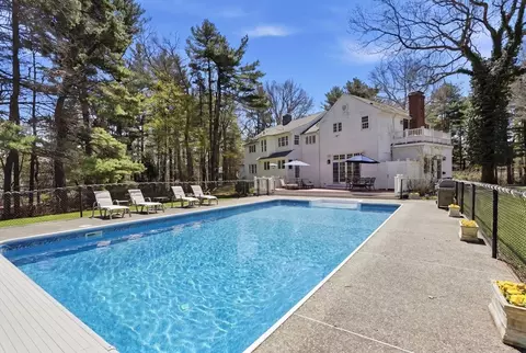 192 Prospect St, Hingham, MA 02043 photo 27