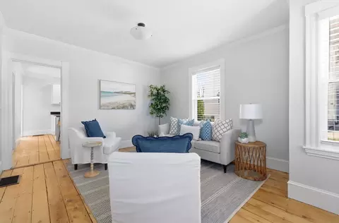 Living - 155 E Lothrop St, Beverly, MA 01915 photo 2 of 3