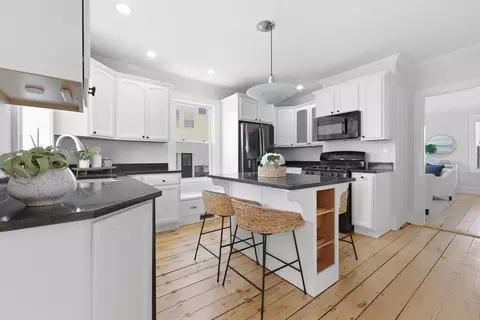 Kitchen - 155 E Lothrop St, Beverly, MA 01915 photo 2 of 4