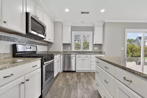 129 Acton St #16, Maynard, MA 01754 photo 12