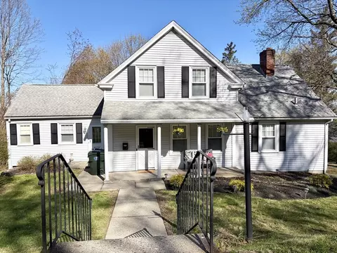 112 Hampton St, Auburn, MA 01501