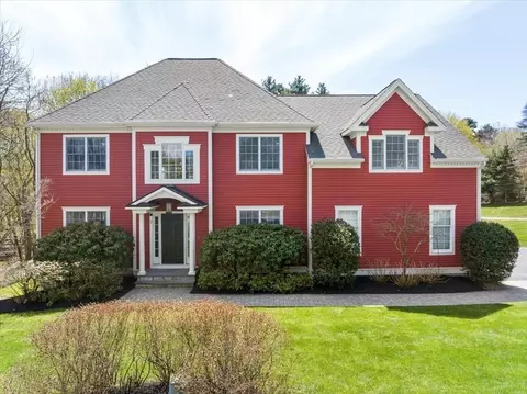 7 Jacqueline Cir, Natick, MA 01760