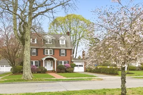 238 Harris Ave, Needham, MA 02492