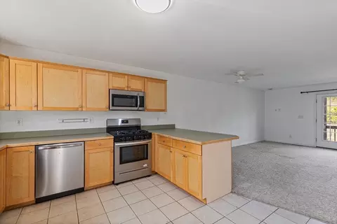 2743 Cranberry Hwy #5B, Wareham, MA 02571